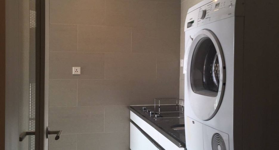 For sale 3 bedrooms condo in Sathon, Bangkok