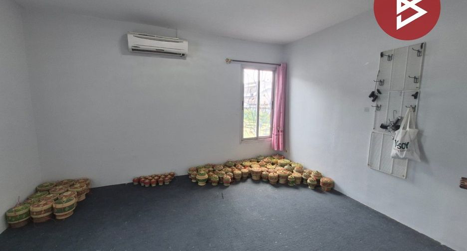 For sale 5 bedrooms townhouse in Bang Phli, Samut Prakan