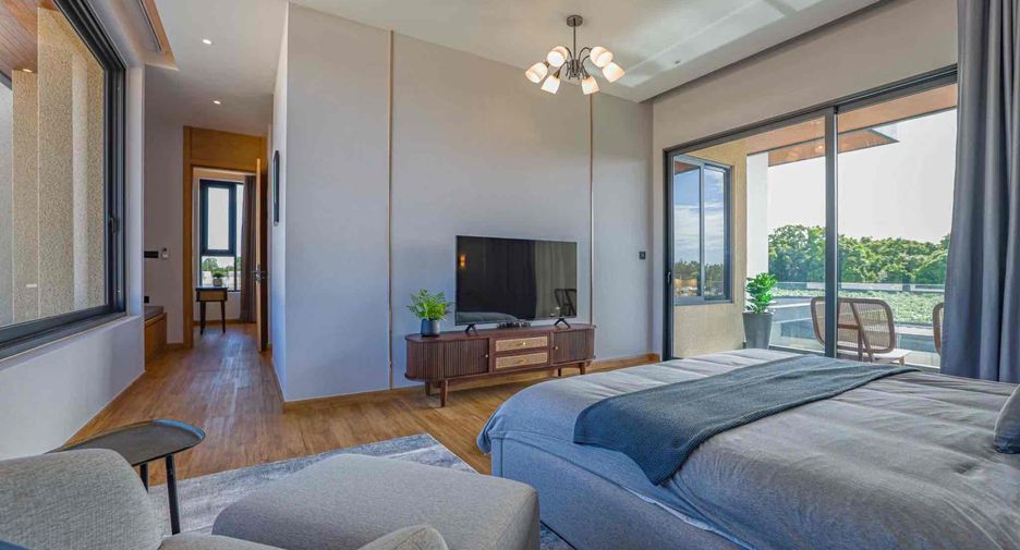Casa en venta de 4 habitaciones en Bang Lamung, Chonburi