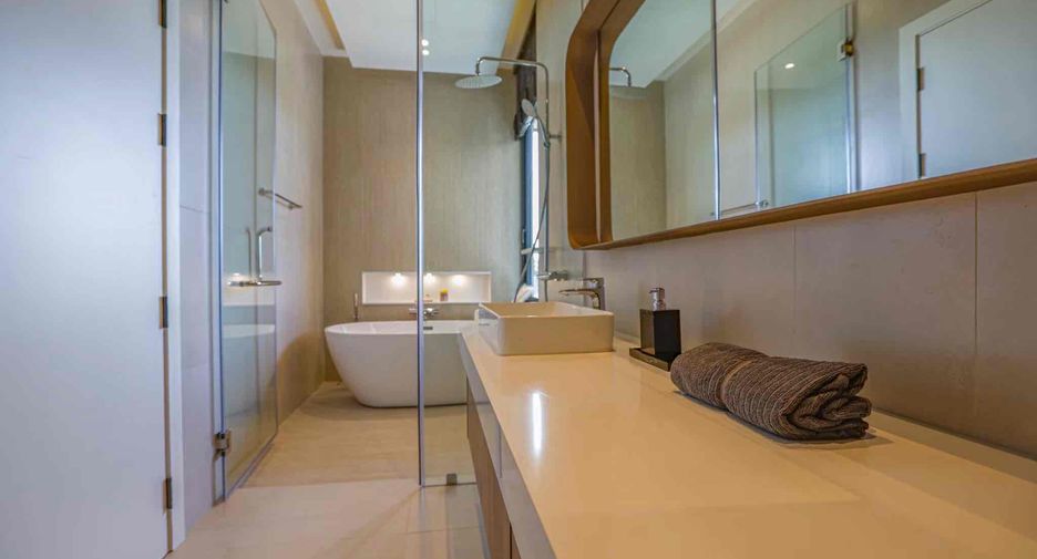 Casa en venta de 4 habitaciones en Bang Lamung, Chonburi
