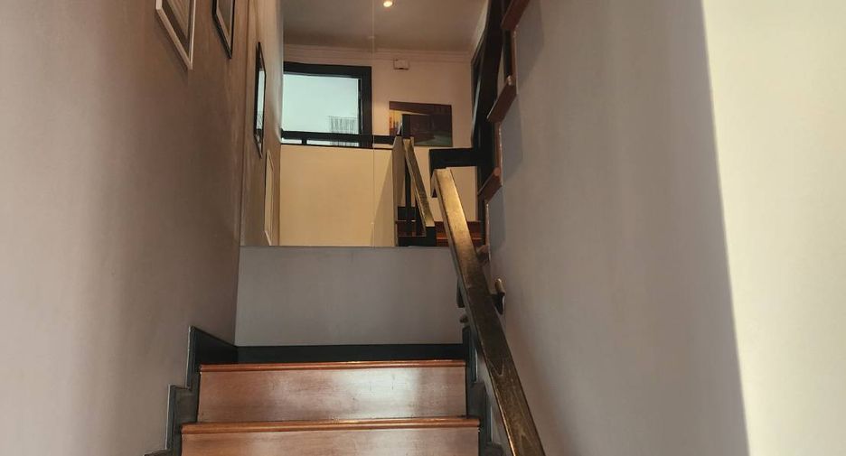 For rent and for sale 3 bedrooms condo in Sathon, Bangkok