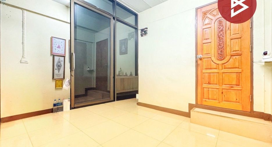 Gewerbefläche zum Kauf mit 4 Zimmer in Thung Khru, Bangkok