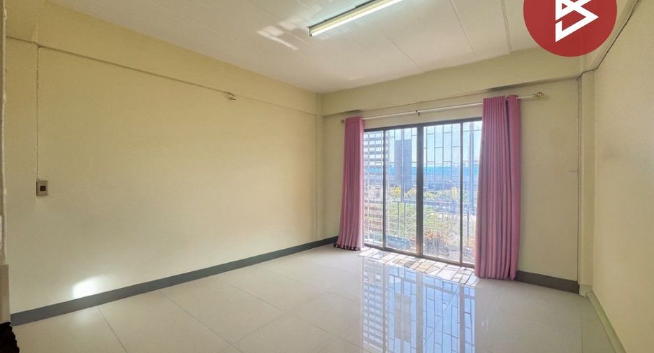 Gewerbefläche zum Kauf mit 4 Zimmer in Thung Khru, Bangkok