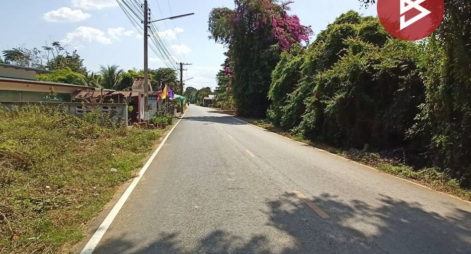For sale land in Krok Phra, Nakhon Sawan