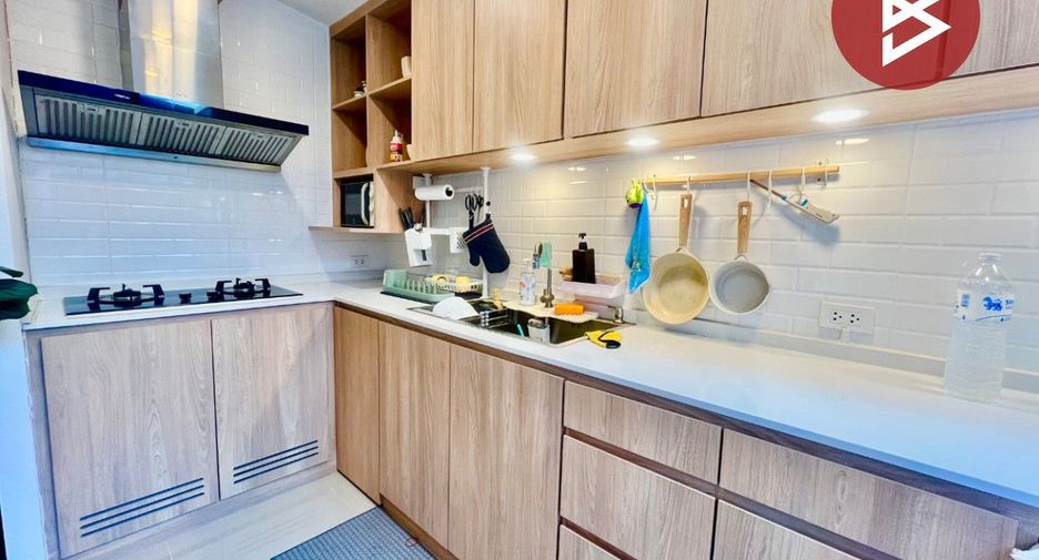 For sale 3 bedrooms townhouse in Phan Thong, Chonburi