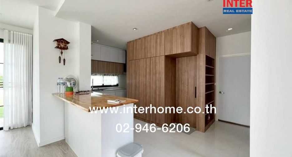 For sale 4 bedrooms house in Nong Chok, Bangkok