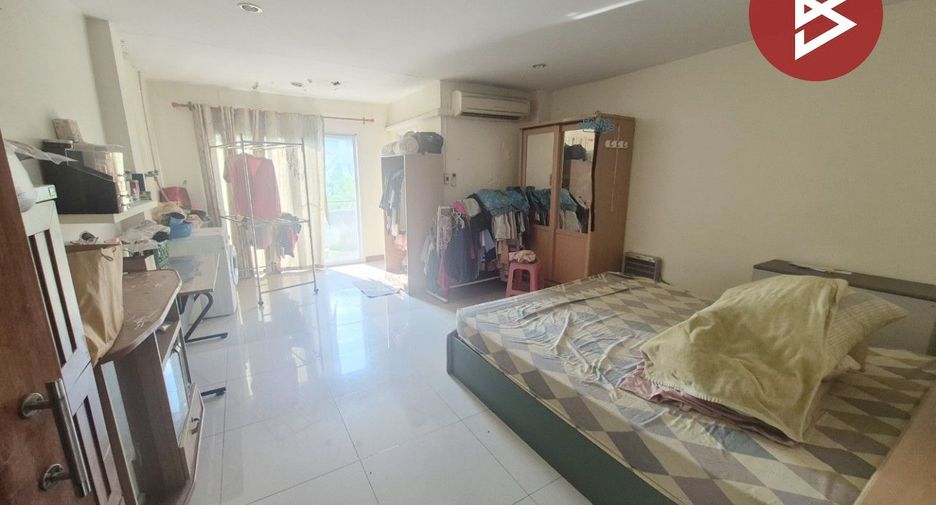 For sale 5 bedrooms retail Space in Bang Na, Bangkok