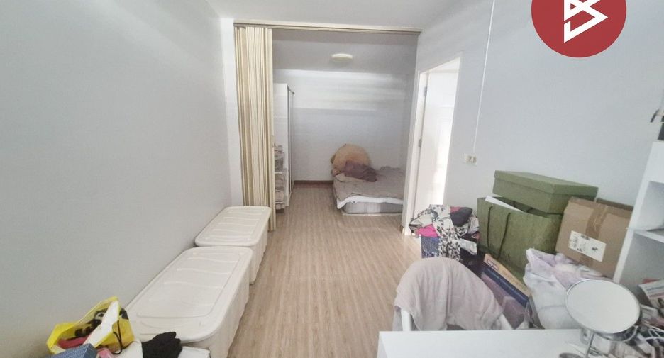 For sale 5 bedrooms retail Space in Bang Na, Bangkok
