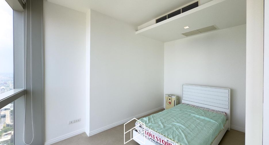 For rent 2 bedrooms condo in Sathon, Bangkok