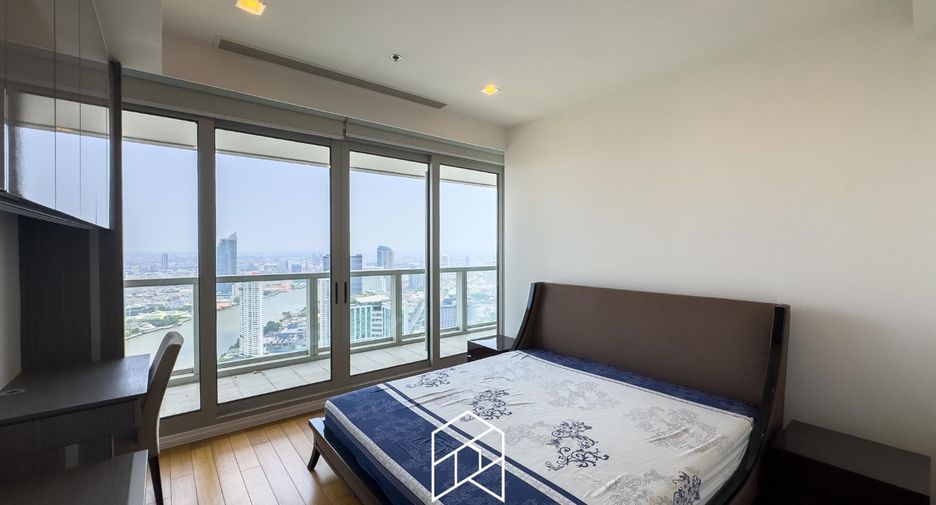 For rent 2 bedrooms condo in Sathon, Bangkok