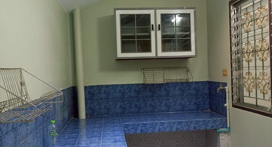 Reihenhaus zum Kauf mit 3 Zimmer in Mueang Chon Buri, Chonburi