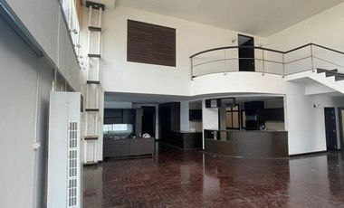 For sale 5 ベッドルーム condo in Bang Na, Bangkok