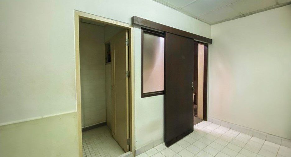 For sale 5 bedrooms condo in Bang Na, Bangkok