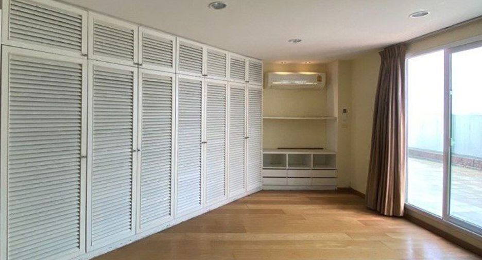 For sale 5 bedrooms condo in Bang Na, Bangkok
