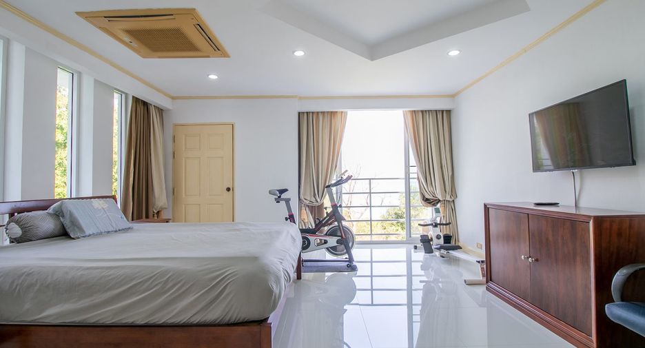 For sale 3 bedrooms condo in Klaeng, Rayong