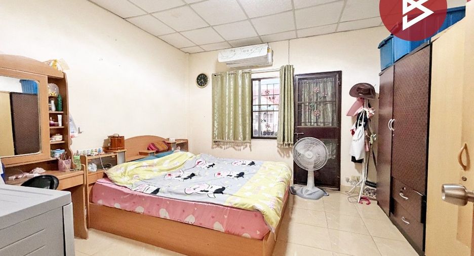 For sale 2 bedrooms townhouse in Bang Bo, Samut Prakan