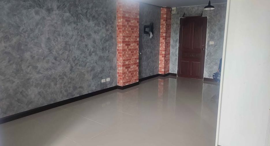 For sale 1 bed condo in Pak Kret, Nonthaburi