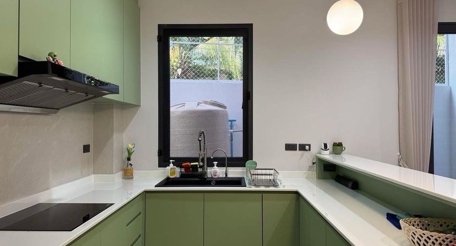 For rent 3 bedrooms house in Wang Thonglang, Bangkok