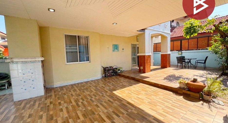 À vendre 4 chambres maison à Mueang Chon Buri, Chonburi