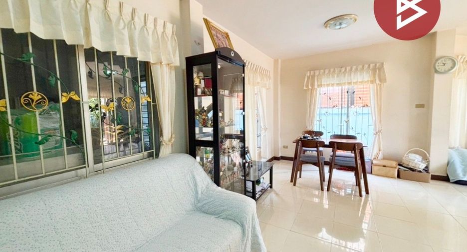 À vendre 4 chambres maison à Mueang Chon Buri, Chonburi