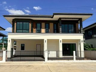 For sale 3 bedrooms house in Khlong Luang, Pathum Thani
