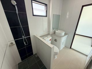 For sale 3 bedrooms house in Khlong Luang, Pathum Thani