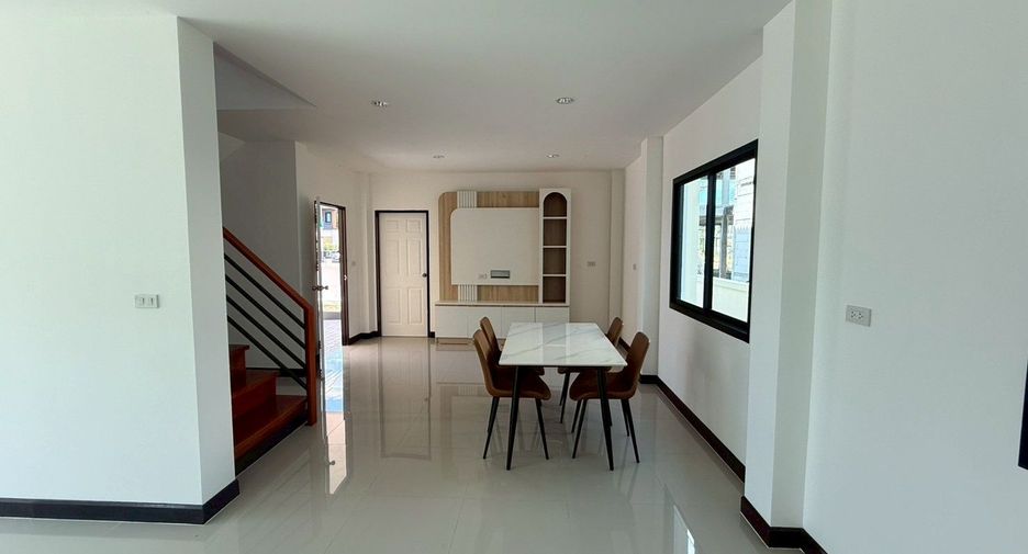 Casa en venta de 3 habitaciones en Khlong Luang, Pathum Thani