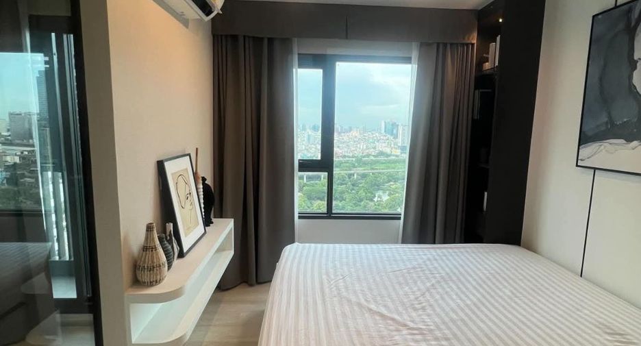 For rent 1 bed condo in Pathum Wan, Bangkok