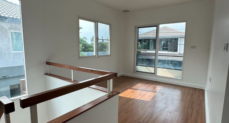 For sale 3 ベッドルーム house in Bang Khae, Bangkok