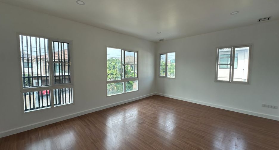 For sale 3 ベッドルーム house in Bang Khae, Bangkok