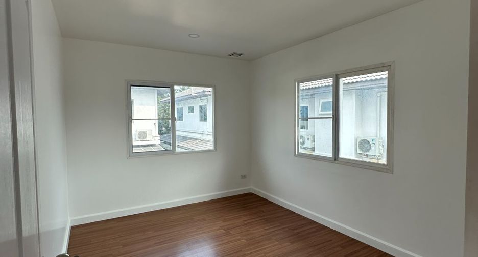 For sale 3 ベッドルーム house in Bang Khae, Bangkok
