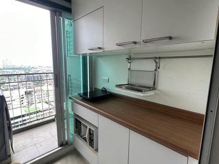 出租 和 出售 1 卧室 公寓 在 Thon Buri, 曼谷