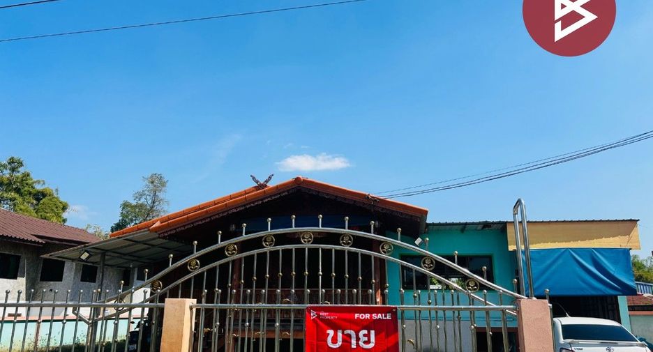 À vendre 2 chambres maison à Mueang Uthai Thani, Uthai Thani