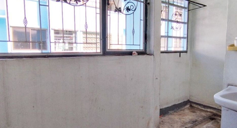 For sale 1 bed condo in Thanyaburi, Pathum Thani