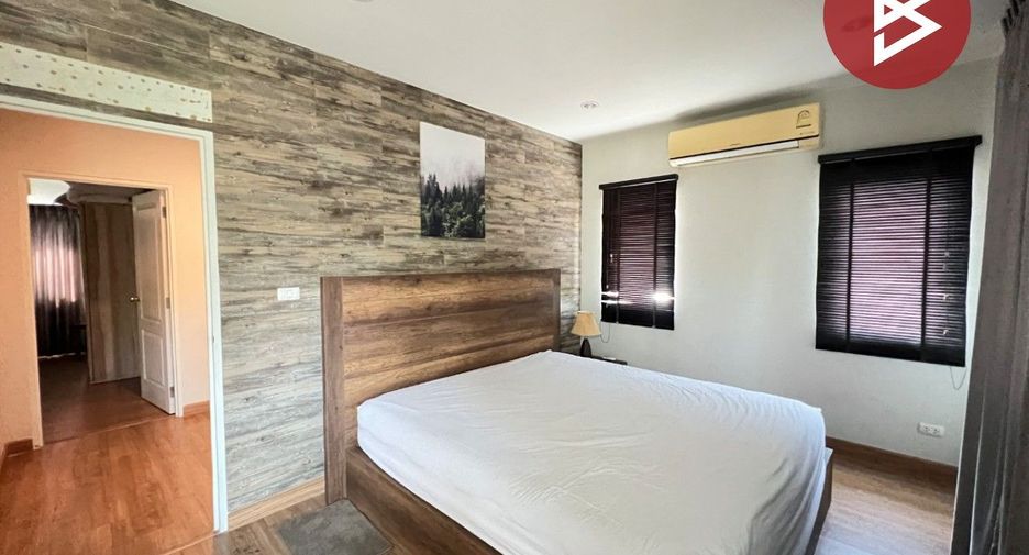 Haus zum Kauf mit 4 Zimmer in Pak Kret, Nonthaburi