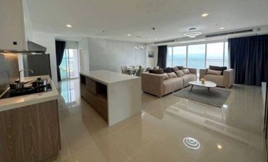 À vendre 3 chambres condo 