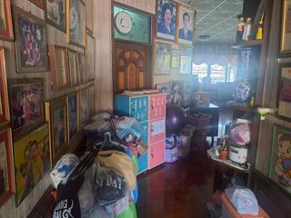 For sale 10 ベッドルーム house in Wang Thonglang, Bangkok