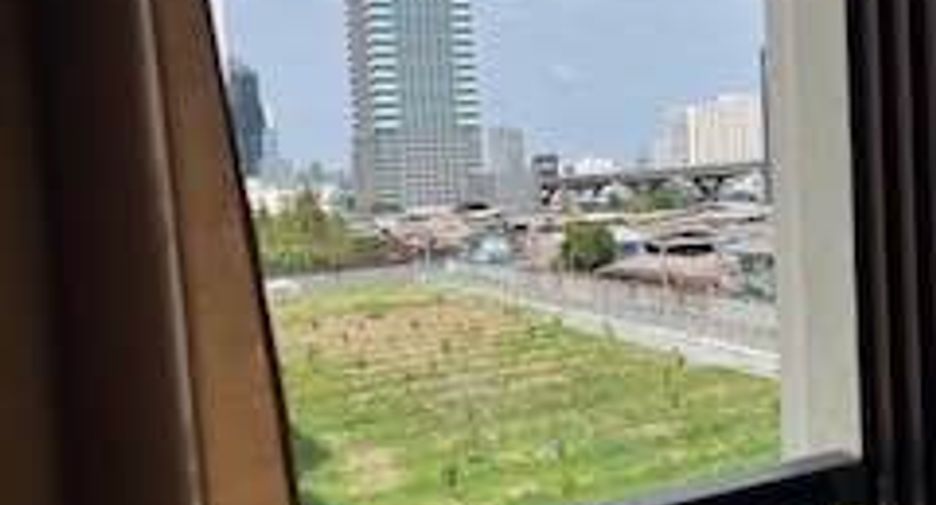 For sale 1 bed condo in Phaya Thai, Bangkok