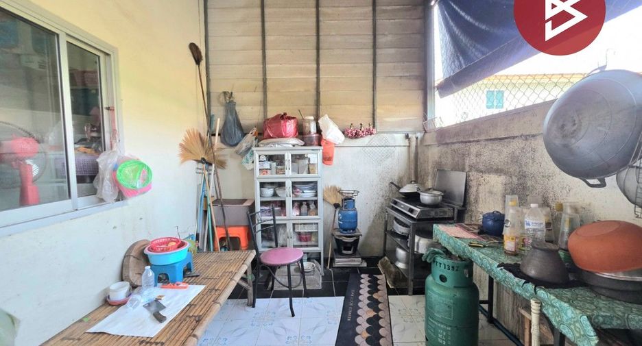 For sale 2 bedrooms retail Space in Si Racha, Chonburi
