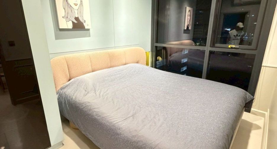 For sale 1 bed condo in Khlong Toei, Bangkok