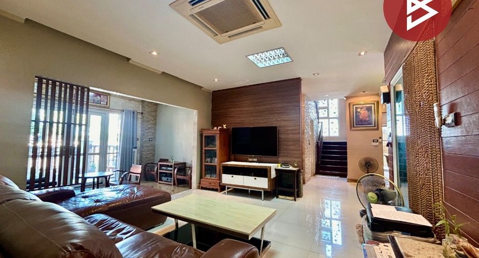 出售 4 卧室 独立屋 在 Khlong Luang, Pathum Thani