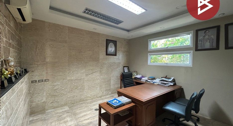 出售 4 卧室 独立屋 在 Khlong Luang, Pathum Thani