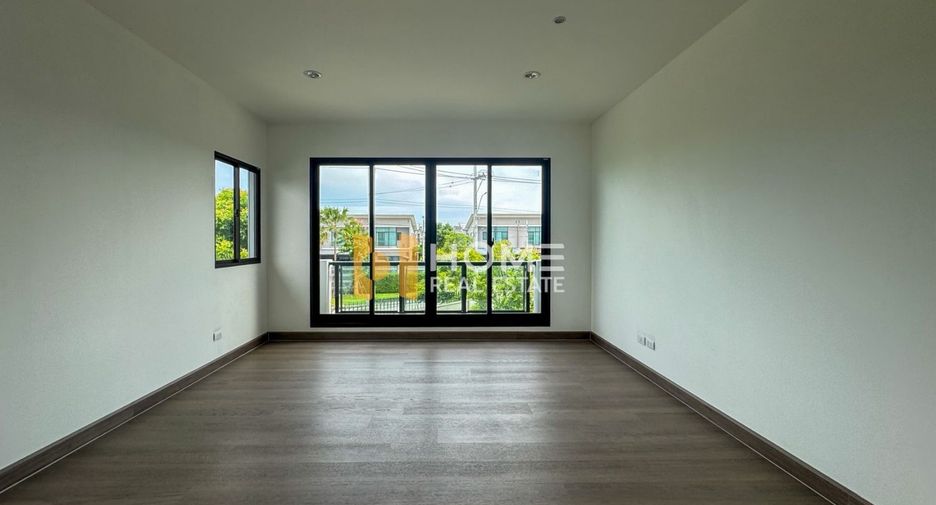 For sale 3 bedrooms house in Prawet, Bangkok
