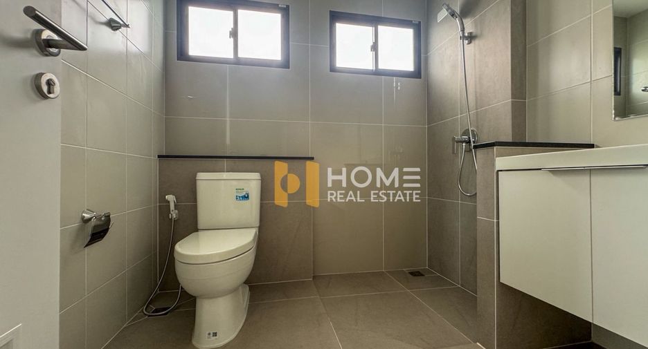 For sale 3 bedrooms house in Prawet, Bangkok