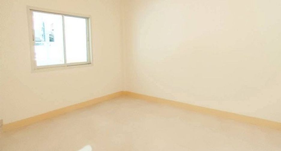 Casa adosada en venta de 2 habitaciones en Sai Noi, Nonthaburi