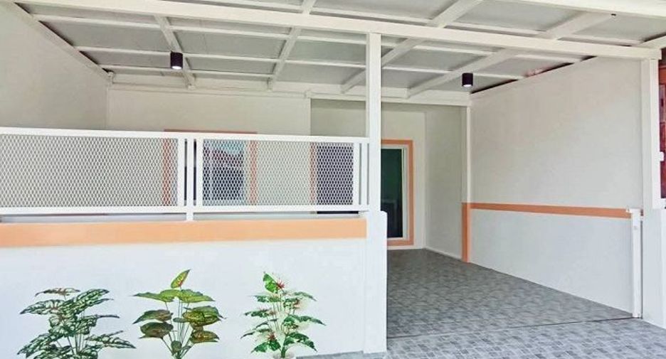 Casa adosada en venta de 2 habitaciones en Sai Noi, Nonthaburi