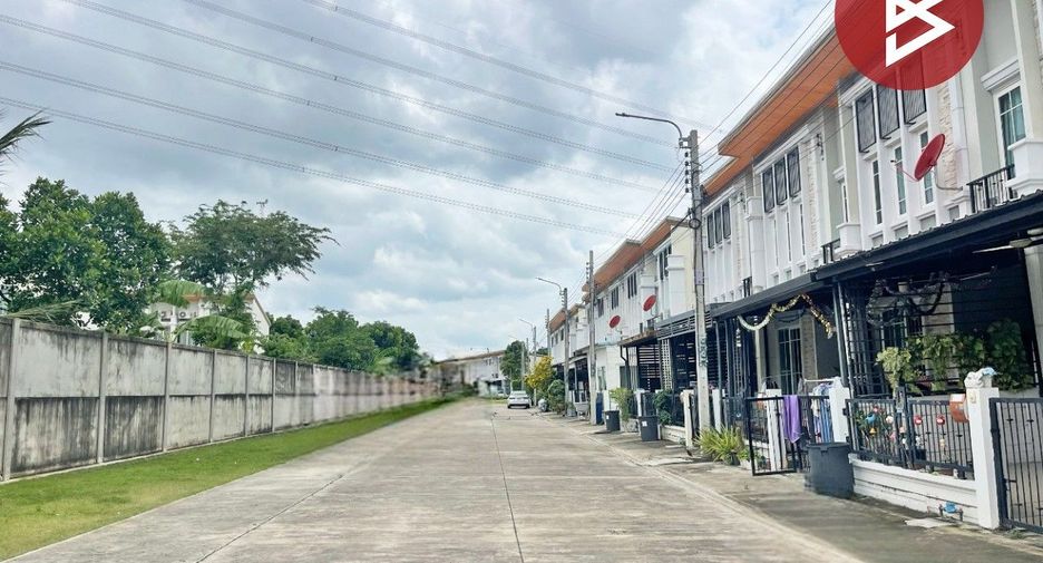 Reihenhaus zum Kauf mit 4 Zimmer in Prawet, Bangkok