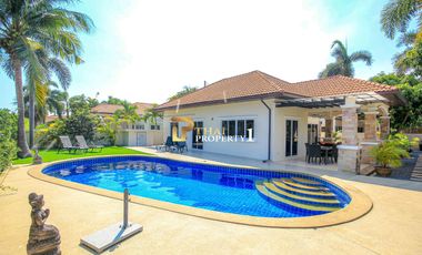 For sale 4 ベッドルーム villa in Hua Hin, Prachuap Khiri Khan