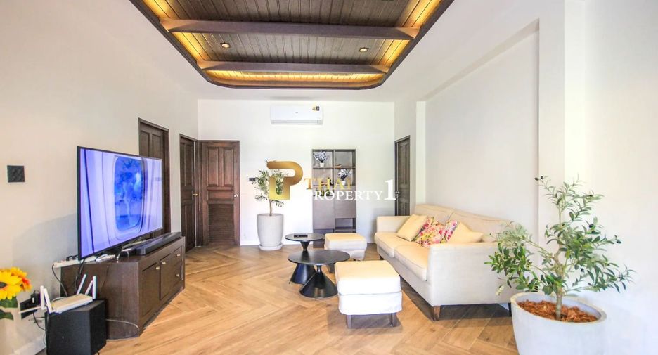 For sale 4 ベッドルーム villa in Hua Hin, Prachuap Khiri Khan