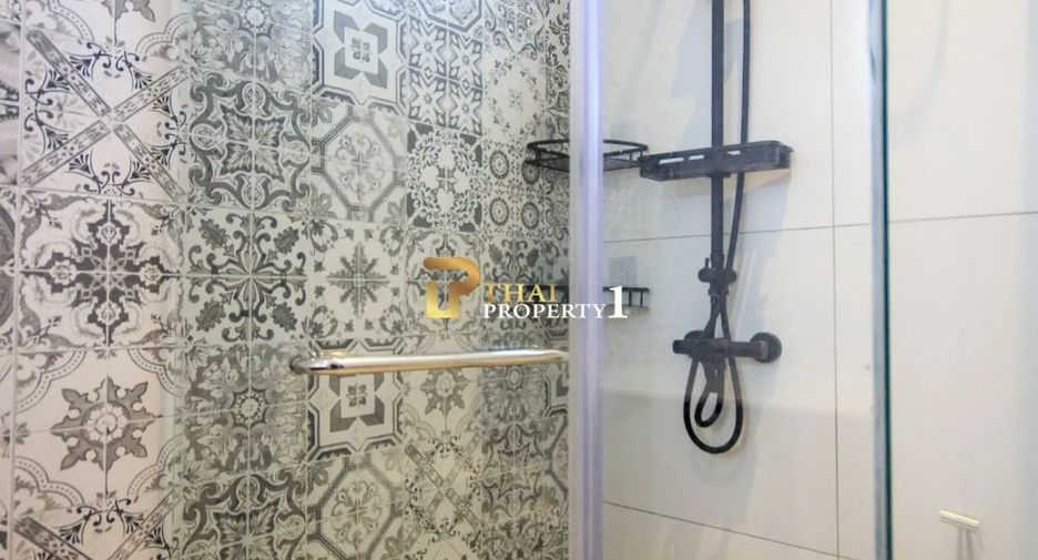 For sale 4 ベッドルーム villa in Hua Hin, Prachuap Khiri Khan